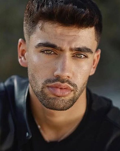 AVIV M